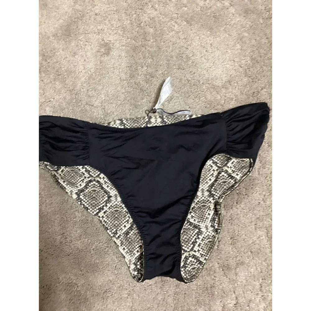 Tommy Bahama these high